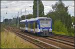 Öfters mal was neues: VT 010 / 650 542-3 und VT 012 der Niederbarnimer Eisenbahn (NEB) am 11.08.2014 als RB27 nach B.-Gesundbrunnen durch Berlin-Karow (NVR-Nummer 95 80 0650 542-3 D-NEBB)