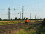 Aus Richtung Weißenfels nach Halle/Saale kam solo relativ schnell eine unbekannt gebliebene Northrail Lok, hier bei Großkorbetha.