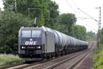 OHE 185 546-9 am BÜ KM27,298 auf der Hamm-Osterfelder Strecke in Recklinghausen 9.6.2015