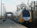 RE4 nach Ludwigsfelde - ein KISS-Doppelstockzug der ODEG wartet auf die Weiterfahrt. 19.1.2013, Wustermark