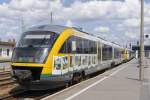 642 413 (vorn) und 415 der ODEG in Cottbus. Im Gegensatz zur Zugzielanzeige fährt die Desiro-Doppeltraktion nur bis Görlitz, ab da übernimmt den Rest der KBS 220 bis Zittau ein Solo-RS 1. Aufnahme vom 6.7.14.