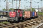 OHE 150003 mit einem Containerzug in Essen HBF Fahrtrichtung Duisburg.