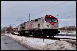 Da steht man am Samstagmorgen am Gleis und wartet auf den Gterzug nach Mukran und was rollt da einem vor die Kamera??? Der  Red Tiger 330090  von OHE, auf dem Weg nach Bergen. Stralsund am 27.02.10 