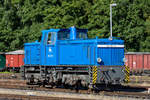 Schmalspur-Diesellok 251 901 der Press auf dem Bahnhof Putbus. - 12.08.2020
