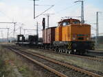 Nachdem die PRESS 106 756,am 03.November 2021,mit ihren Güterzug aus Putbus  angekommen war,mußte in Bergen/Rügen umgesetzt werden.