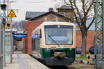 PRESS Triebwagen der BR 650 am Bahnsteig 1 in Bergen auf Rügen.