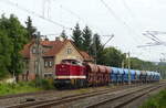 PRESS 204 354-5 (98 80 3202 354-7 D-PRESS) mit einem Bauzug nach Stadtilm, 21.08.2021 in Erfurt-Bischleben.