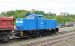 PRESS 346 001-6 (98 80 3345 207-5 D-PRESS) am 13.05.2022 im Bauzugeinsatz in Neudietendorf.