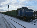 PRESS 346 025 holte leere Laaps-Wagen,am 08.Dezember 2012,um Diese auf der Ladestrae von Bergen/Rgen zur Beladung bereitzustellen.