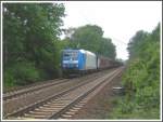 Die von der Eisenbahn-Bau- und Betriebsgesellschaft Pressnitztalbahn mbH bei der Salzburger Eisenbahn Transport Logistik GmbH (SETG) eingestellte 185 514 war am 17.05.2007 zwischen Darmstadt-Kranichstein und Darmstadt Nord mit einem Gterzug unterwegs.