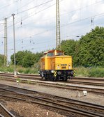 Press 106 756 dieselt am 22.09.2016 durch den Bahnhof Gößnitz.