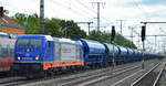 Raildox GmbH & Co. KG, Erfurt [D]  187 666-3  [NVR-Nummer: 91 80 6187 666-3 D-RDX] mit Ganzzug Schüttgutwagen mit Schwenkdach am 24.09.20 Durchfahrt Bf. Golm (Potsdam).
