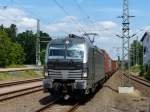 Railpool Vectron 193 804 mit einen Containerzug am Haken fährt am 22.07.2014 durch Neumark(Vogtl.)