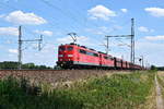 Railpool 151 116 und 151 095 (ex DB), vermietet an DB Cargo, mit Erzleerzug in Richtung Wunstorf (Dedensen-Gümmer, 16.07.18).