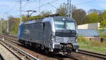 Überraschend kam die Railpool Vectron die wohl aktuell nicht mehr für BTE BahnTouristikExpress GmbH fährt, neuer Mieter?, die  193 827  [NVR-Nummer: 91 80 6193 827-3 D-Rpool] durch
