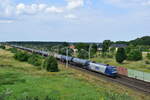 145 071-7 der RBH hat Stendal soeben mit einem Kesselzug verlassen und ist nun über die SFS auuf den Weg Richtung Rathenow.