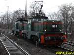 Zwei Henschel E1200 Eloks (Nr. 001 und 002) durchfuhren heute den Wittener Hbf. Beide Loks tragen noch das alte RAG-Logo. 12.01.2008.