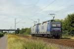 RBH 143 048-7  RBH 121  mit 143 084-2  RBH 110  als tfzf in Meerbusch-Osterath am 17.8.2012