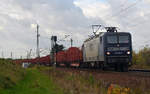 143 941 der RBH führte am 29.10.16 einen leeren Holzzug durch Zeithain Richtung Dresden.