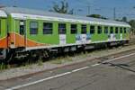 Sitzwagen der Gattung Bvcmz (D-RAG 61 80 50-91 044-6), eingereiht im ALPEN-SYLT Nachtexpress der RDC Deutschland GmbH von Radolfzell nach Westerland. Radolfzell, 30.07.2021