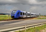 Der VLEXX-Triebwagen 622 936 ist hier kurz vor Gensingen am Samstag den 18.6.2016