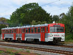 Der Triebwagen VT2E verkehrt aktuell auf der Strecke der Ruhrtalbahn als Ersatz für das defekte Schweineschnäuzchen.