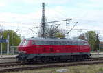 Rennsteigbahn 218 492-7 als Tfzf Richtung Erfurt, am 25.04.2020 in Neudietendorf.