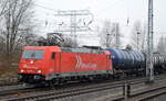 Fast schon standesgemäß ist mein letztes Bild 2018 eine RHC Kesselwagenleistung (Dieselkraftstoff) mit   185 588-1/2056  [NVR-Number: 91 80 6185 588-1 D-RHC] am 27.12.18 Berlin Springpfuhl.