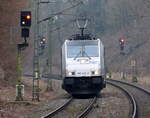 186 422-2 von der Rurtalbahn kommt als Lokzug von Aachen-Hbf nach Aachen-West und fährt durch Aachen-Schanz in Richtung Aachen-West.
