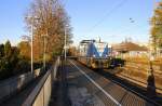 Die V107 von der Rurtalbahn kommt  die Kohlscheider-Rampe hoch aus Richtung Neuss,Herzogenrath  und fährt als Lokzug aus Neuss nach Aachen-West und fährt durch  Kohlscheid  in Richtung