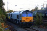 Zwei Class 66 DE6304 von DLC Railways  und PB01 von Ascendos Rail Leasing und der Rurtalbahn stehen in Aachen-West abgestellt an der Laderampe.