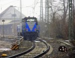 Ein Nachschuss von der V104  Sally  von der Rurtalbahn rangiert in Aachen-West bei leichten Schneefall am Rosenmontag 11.2.2013.