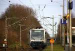 Ein Nachschuss von dem Dieseltriebwagen von der Rurtalbahn kommt aus Richtung Aachen-West,Laurensberg,Richterich, und fährt durch Kohlscheid und fährt in Richtung Herzogenrath,Mönchengladbach. 
Bei Sonne und Wolken am Vormittag vom 24.12.2015.