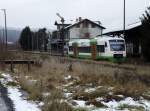 VT 109 der STB bei der Ausfahrt in Wasungen in Richtung Neuhaus am Rennweg am 5.12.2012