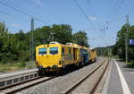 Spitzke Plasser & Theurer Unimat 09-475/4S (D-SPAG 99 80 9124 016-3) auf der Fahrt Richtung Naumburg, am 12.06.2023 in Leißling.