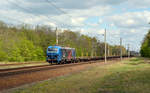 Am 26.04.20 führte 192 007 der Spitzke Logistik einen leeren Schwellenzug durch Burgkemnitz Richtung Bitterfeld.