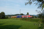 146 522 hinten an DPN S2 88401 (Waldkirch - Freiburg Hbf) am 21.08.2021 bei Denzlingen.