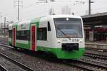 VT 121 der Süd-Thüringen-Bahn bei der Durchfahrt in Berlin-Schönefeld Flughafen in Richtung Grünauer Kreuz am 23.02.2017