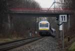 Nachschuß auf den MRB Zug, unterwegs nach Chemnitz, hier im Geländeeinschnitt bei Herrenhaide, in kürze wird er Wittgensdorf oberer Bahnhof durchfahren. 14.12.2015