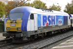 Die RSH-Werbeträgerin bei der NOB: D2000-03 (92 80 1 223 055-5 D-NOB) am 16.10.12 in Elmshorn.