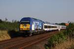 DE 2000-03 (223 055-5) mit NOB 81720 von Hamburg-Altona nach Westerland erreicht in Kürze den Bahnhof Niebüll. Fotografiert am 19.07.2015 zwischen Risum-Lindholm und Niebüll. 