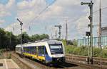  Fahrt frei  zeigt das Signal in Düsseldorf Bilk für den VT 648 421 der NordWestBahn am 04.08.2013