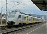 Trans Regio 460 003-7 fhrt am 20.03.10 in den Hauptbahnhof von Boppard ein.