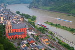 Ein Trans Regio der Mittelrein Bahn fährt aus Richtung Koblenz nach Bingen. Fotografiert am 3 Juni 2016 mit meiner kleine Canon Klick klack im Miniatur Modus.