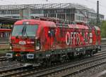 TX Logistik fährt  Offroad , wer es noch nicht wusste. Zum Glück jedoch nicht Offrail, sonst gäbe es diese schönen Loks nicht wie die hier in München-Heimeranplatz abgelichtete 193 555. Aufgenommen am 26.04.2017.