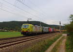KLV-Zug von Verona nach Rostock-Seehafen als DGS 43144 mit der 193 551 und kaputter 185 408.