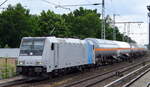 TX Logistik AG, Bad Honnef [D] mit der Railpool Lok  185 696-2  [NVR-Nummer: 91 80 6185 696-2 D-Rpool] und Kesselwagenzug (leer) Richtung Stendell am 15.06.21 Berlin Buch.