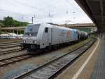185 693-9 TX Logistik mit einen Kesselwagenzug in Kufstein 29.05.2013