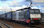 TX Logistik AG mit der schön gestalteten MRCE  ES 64 F4-097  [NVR-Number: 91 80 6189 997-0 D-DISPO] und KLV-Zug aus Rostock am 10.01.19 Bf. Flughafen Berlin-Schönefeld.