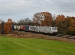 Die 185 537 und die 185 540 mit einem KLV-Zug am 10.11.2012 unterwegs bei Hilperting.